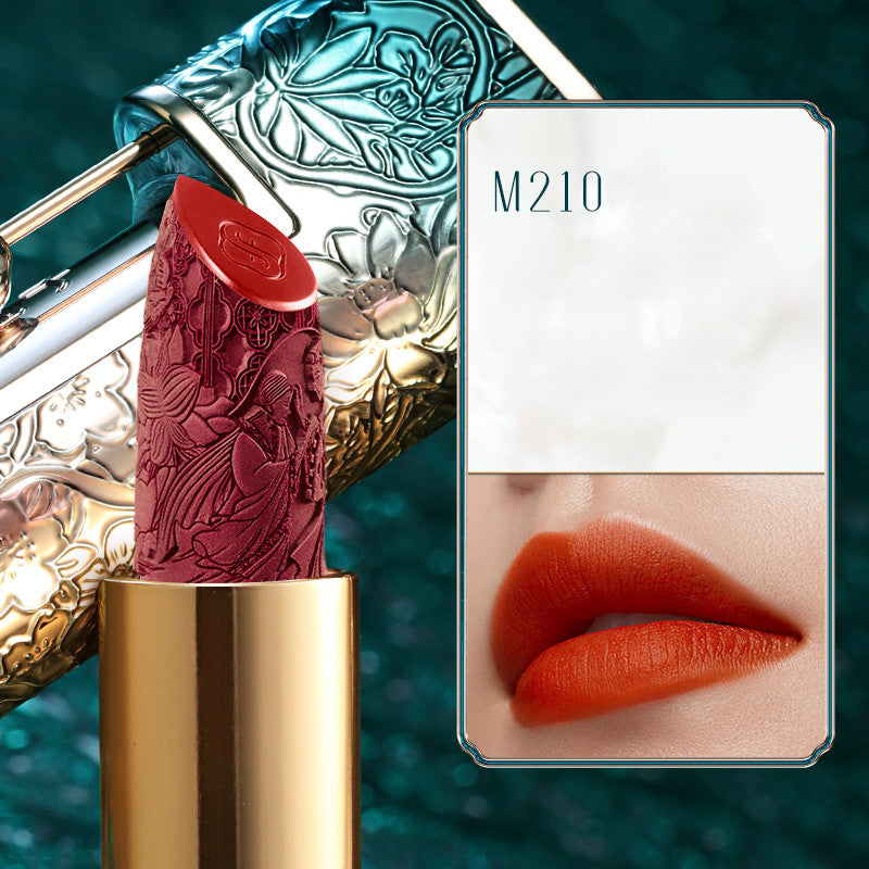 Long-Lasting Matte Lipstick