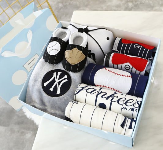 Newborn Clothing Gift Pack