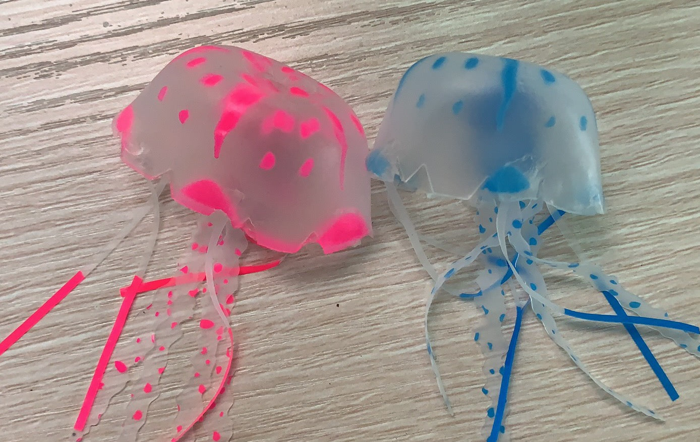 LED Jellyfish Aquarium Lamp / USB Powered Night Light