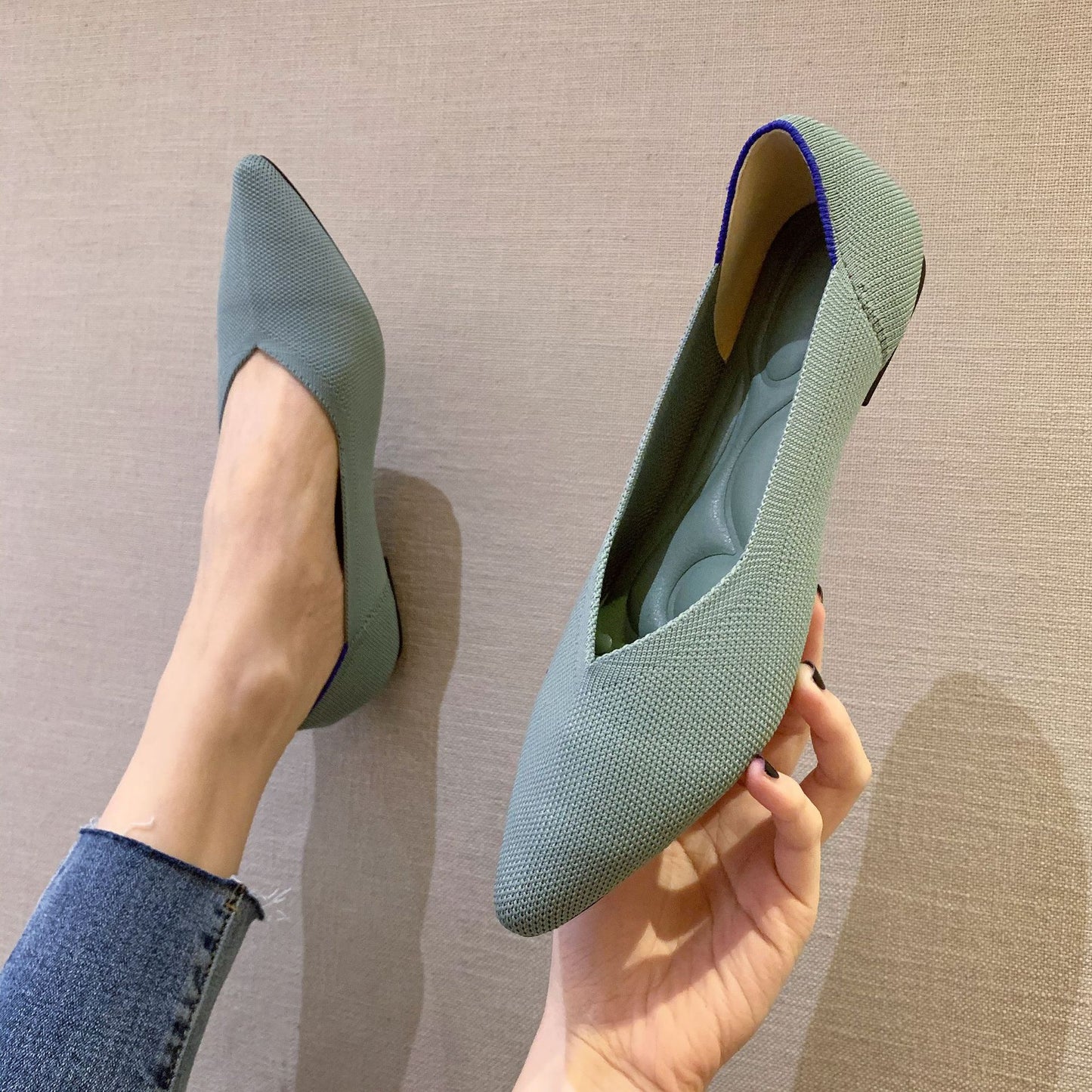 Women's Woven Pointed-toe Flat Knit Single Shoes
