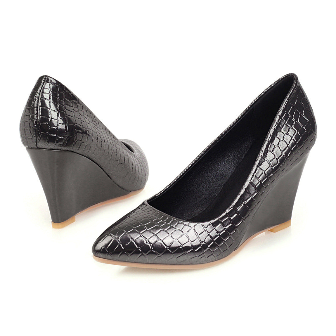 Fish Scale Pattern Pointed Shoes