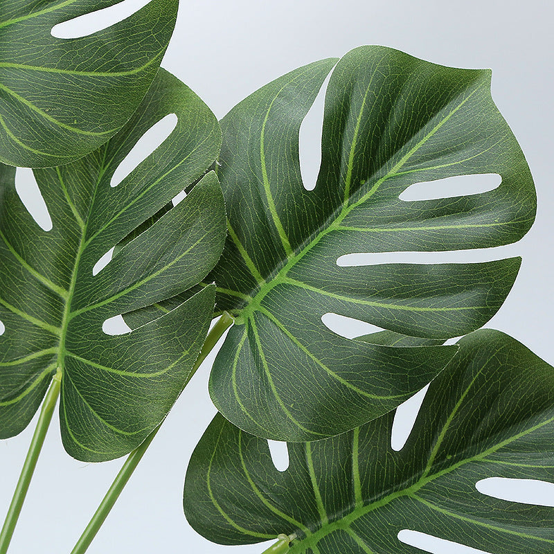 Artificial Green Plant