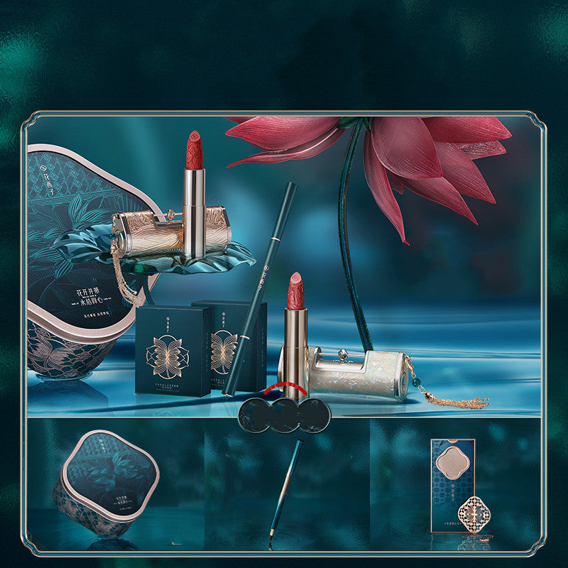 Long-Lasting Matte Lipstick