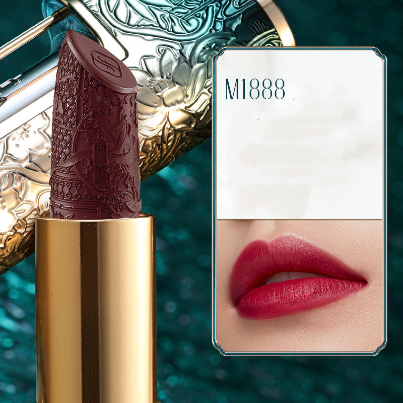 Long-Lasting Matte Lipstick